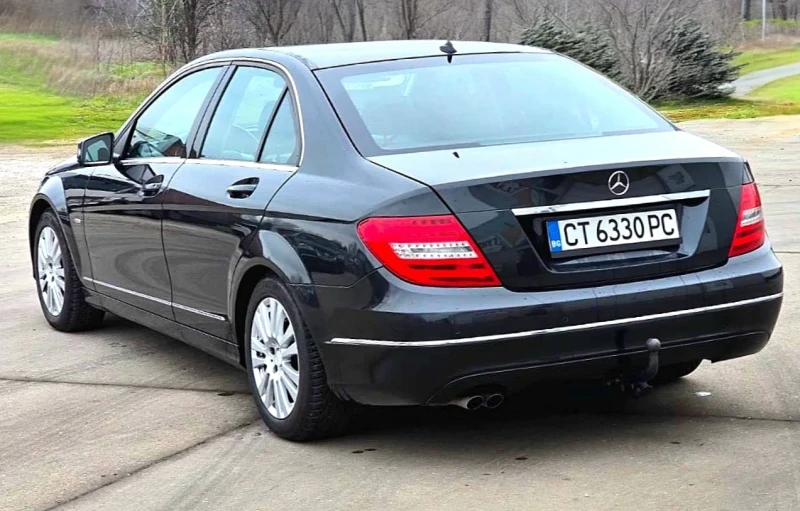 Mercedes-Benz C 220 C180CDI /  АВТОМАТ 7G+ / ELEGANCE / ТОП СЪСТОЯНИЕ, снимка 4 - Автомобили и джипове - 52907336