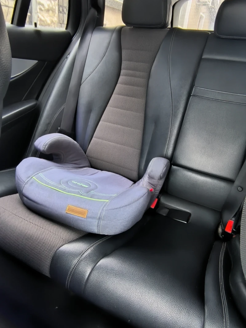 Mercedes-Benz E 220 AllTerrain, снимка 9 - Автомобили и джипове - 53126474