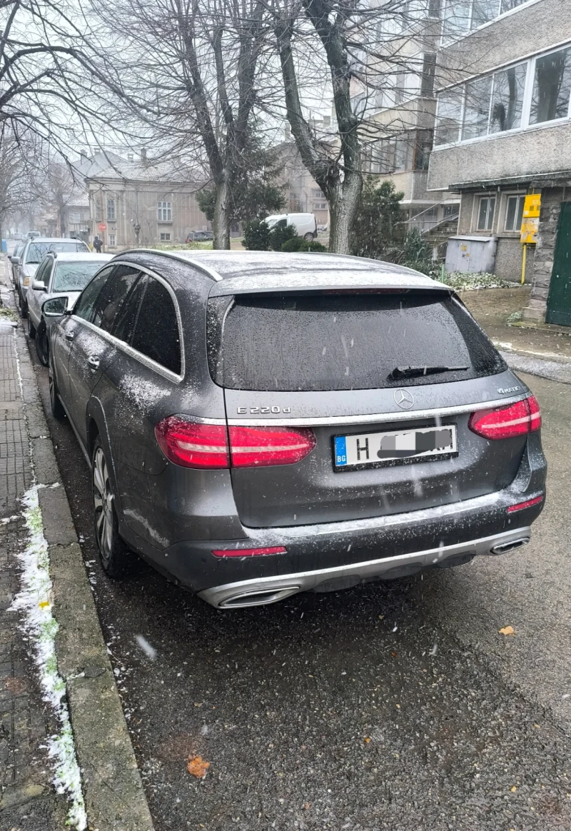 Mercedes-Benz E 220 AllTerrain, снимка 2 - Автомобили и джипове - 53126474