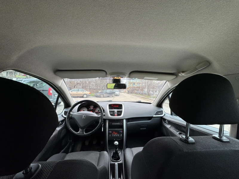 Peugeot 207 1.6 HDI, снимка 12 - Автомобили и джипове - 53414909
