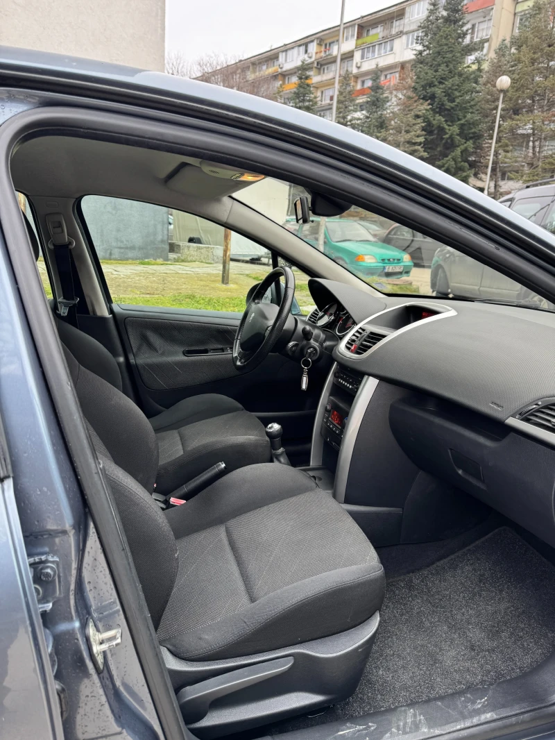 Peugeot 207 1.6 HDI, снимка 5 - Автомобили и джипове - 53414909