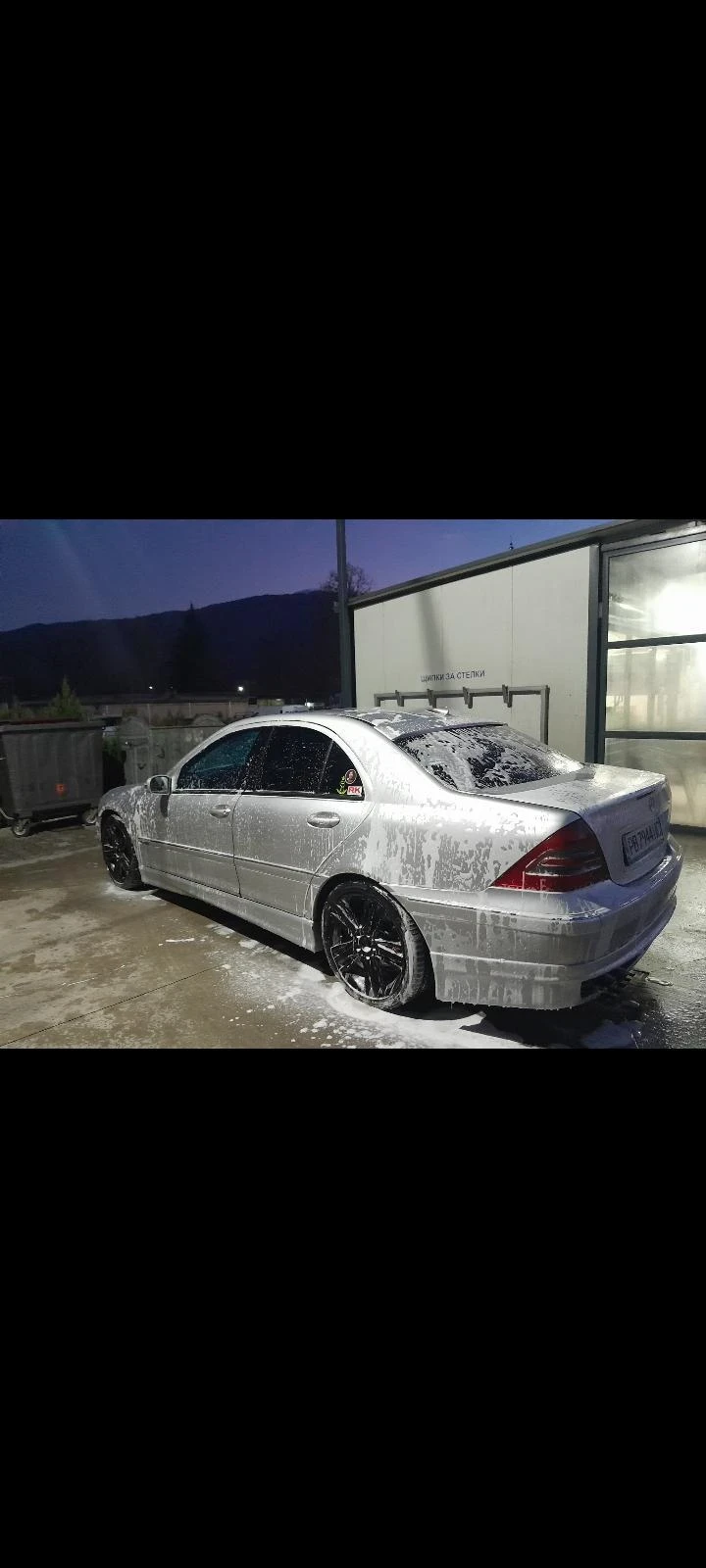 Mercedes-Benz C 240, снимка 2 - Автомобили и джипове - 48970343