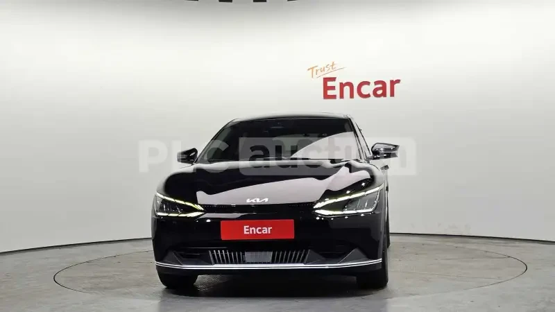 Kia EV6, снимка 4 - Автомобили и джипове - 54451428