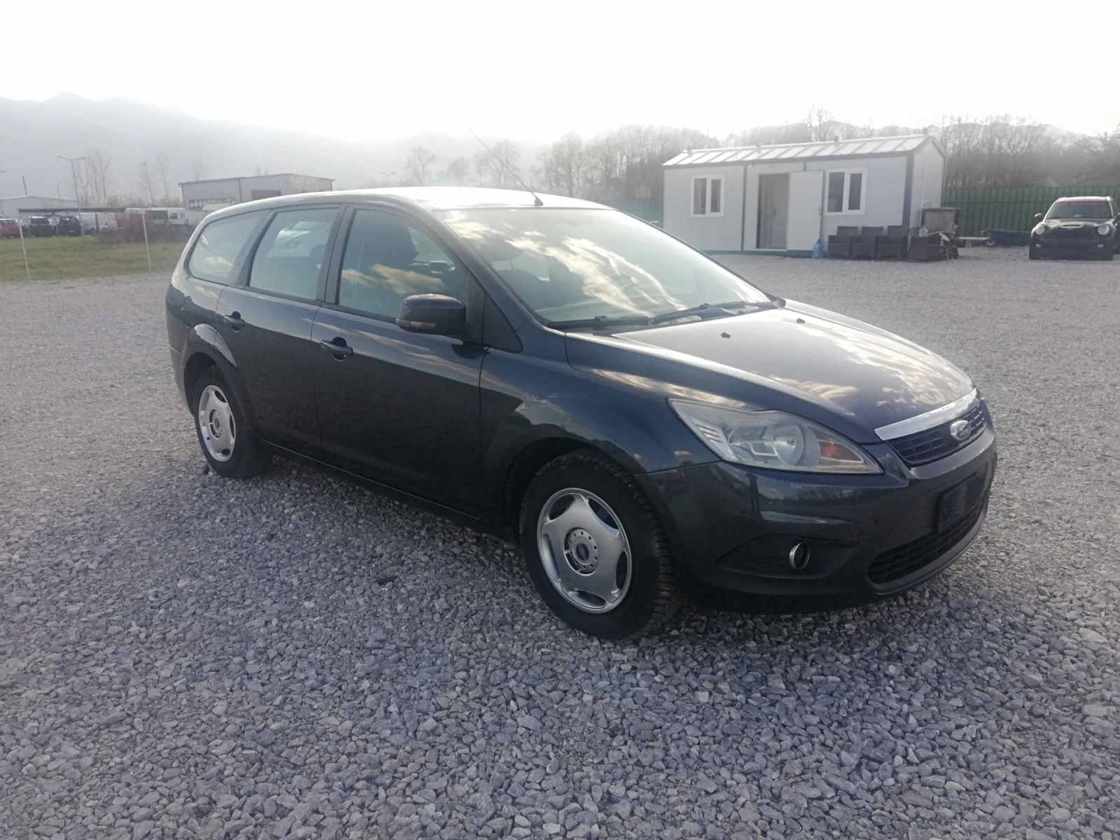 Ford Focus 1.6tdci kli IT - изображение 8