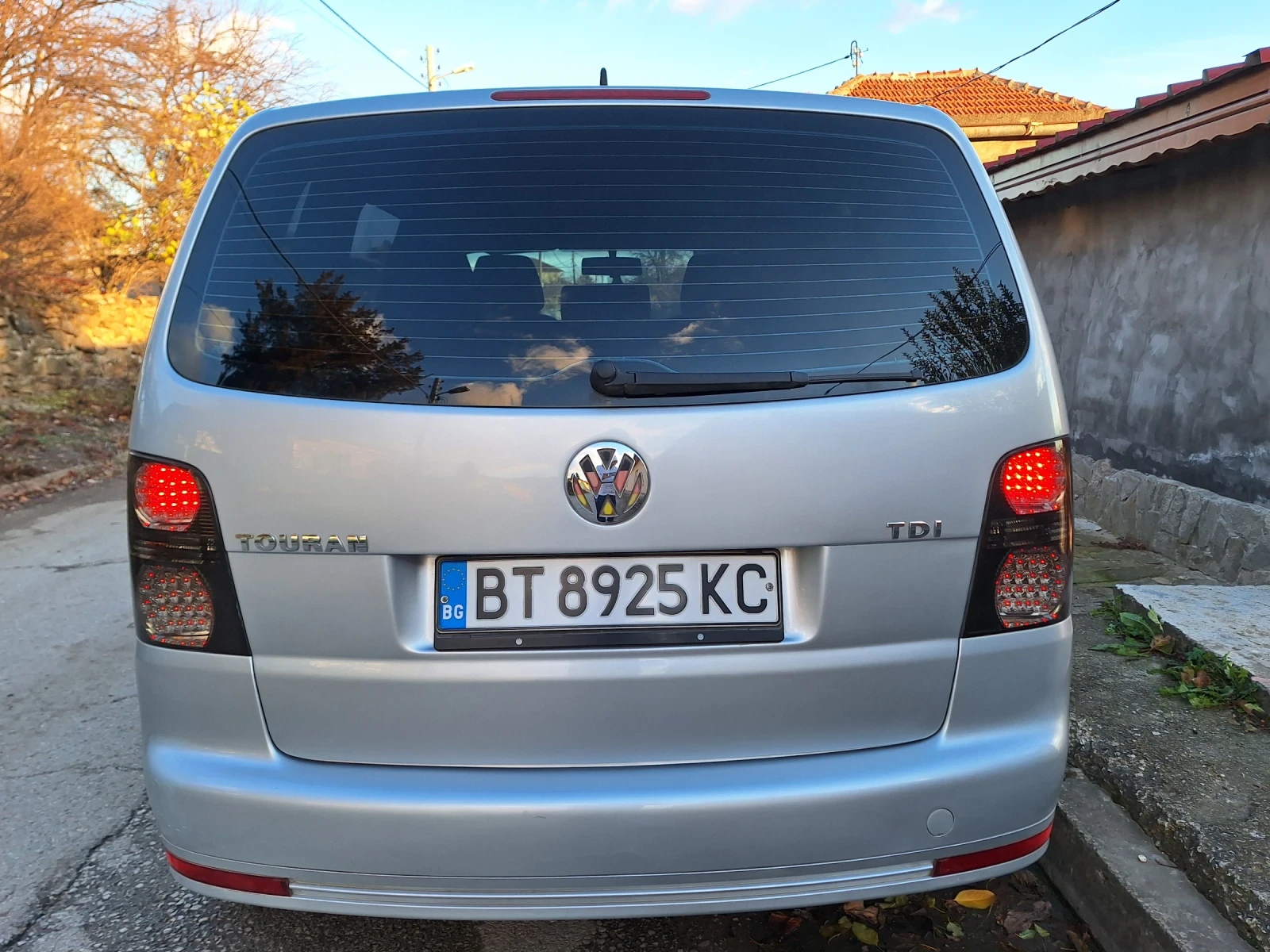 VW Touran 1Т2 - изображение 8