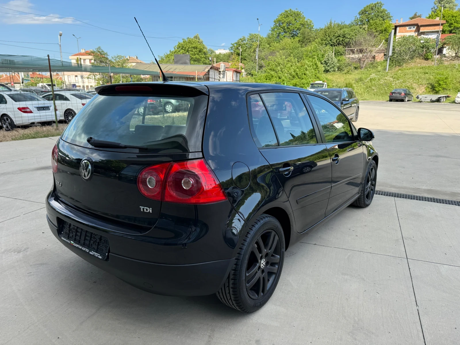 VW Golf Автомат/Кожа/1.9 ТДИ - изображение 6