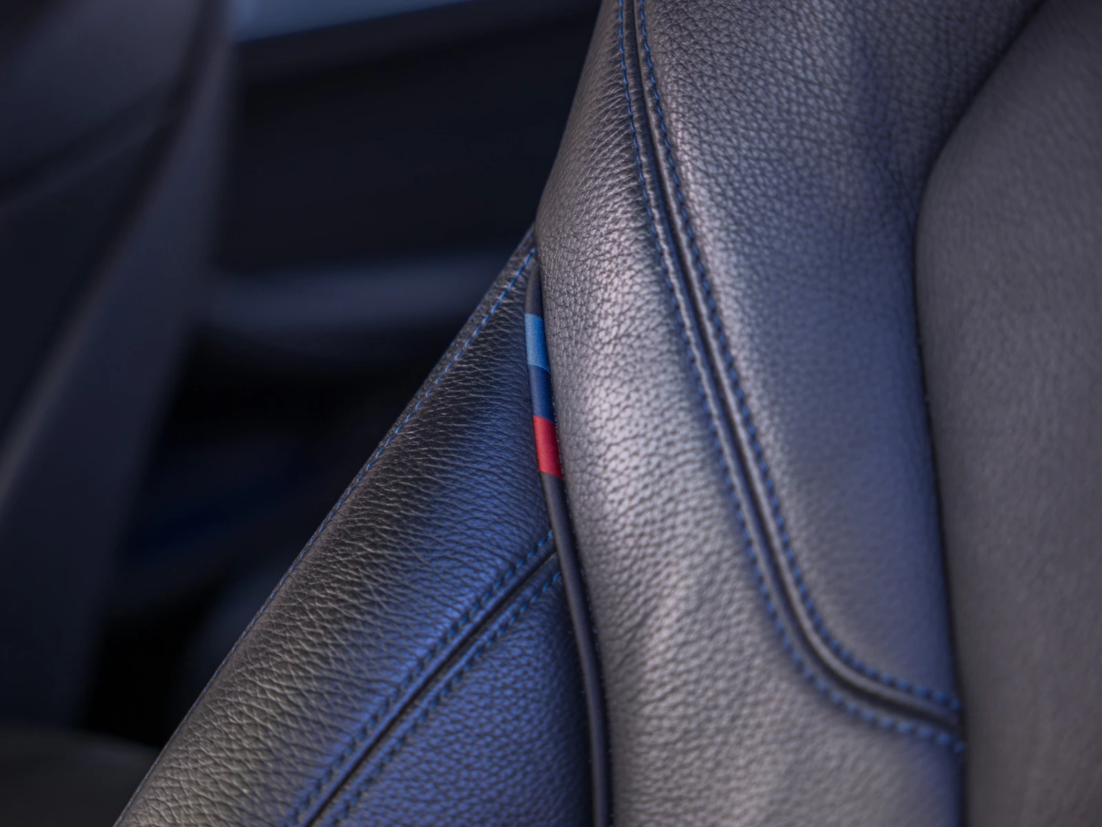 BMW 550 M550 M5 competition Facelift 2022  | Mobile.bg   13