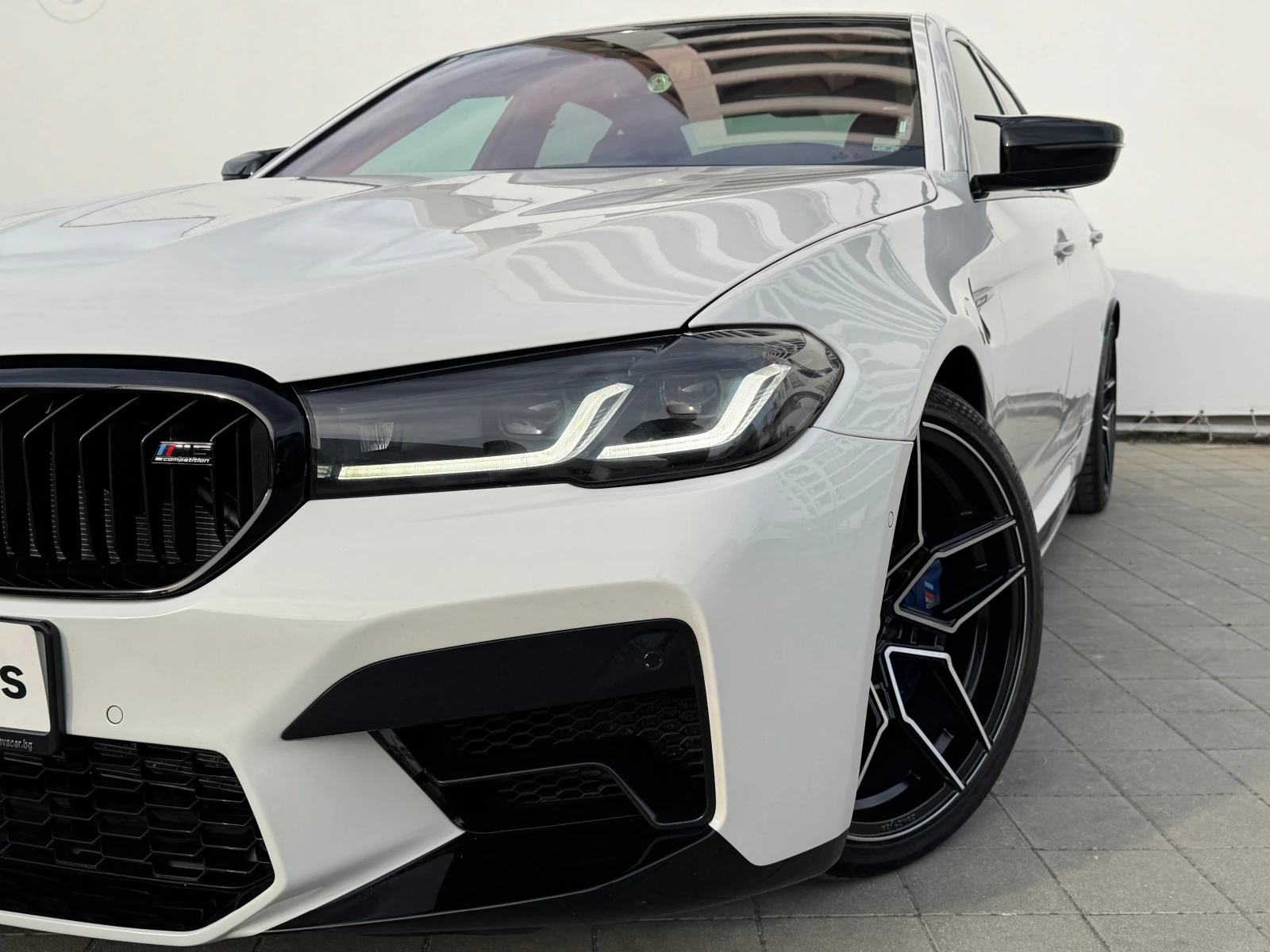 BMW 550 M550 M5 competition Facelift 2022 - изображение 3