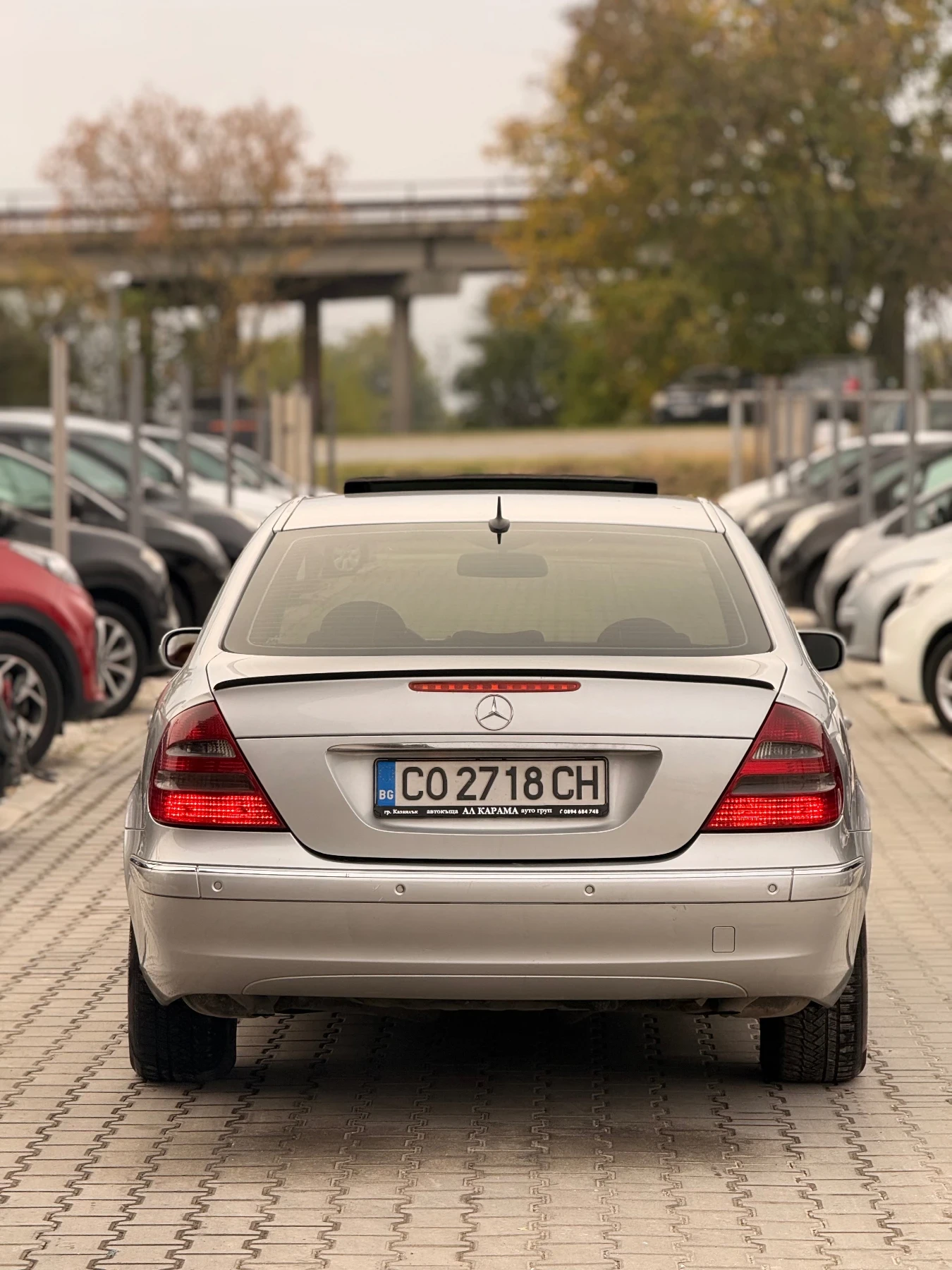 Mercedes-Benz E 270 Обслужена* Топ* Всичко платено* Бартер* Реална*  - изображение 9