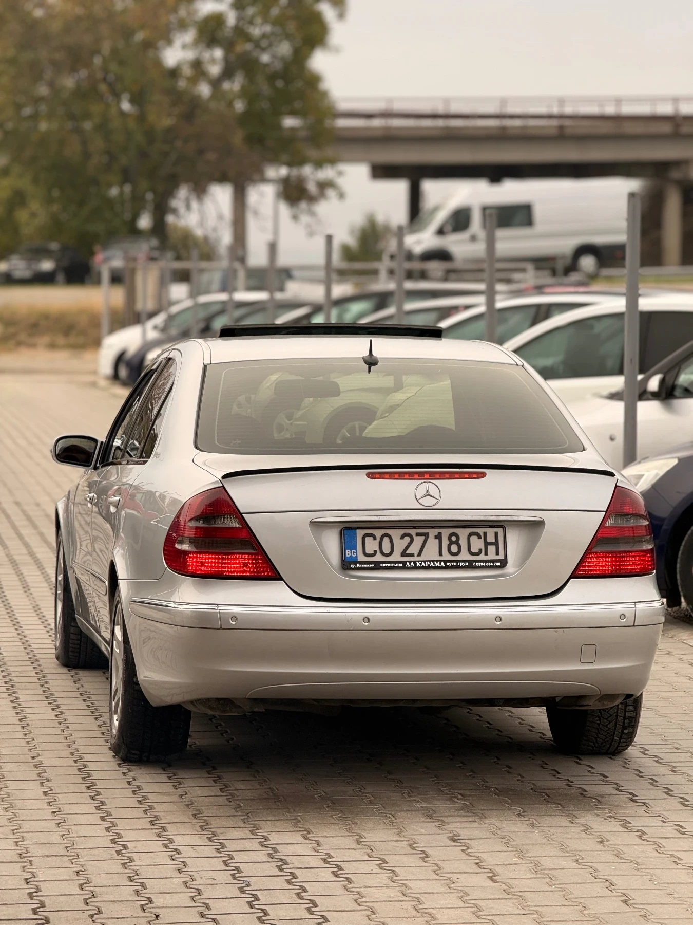 Mercedes-Benz E 270 Обслужена* Топ* Всичко платено* Бартер* Реална*  - изображение 10
