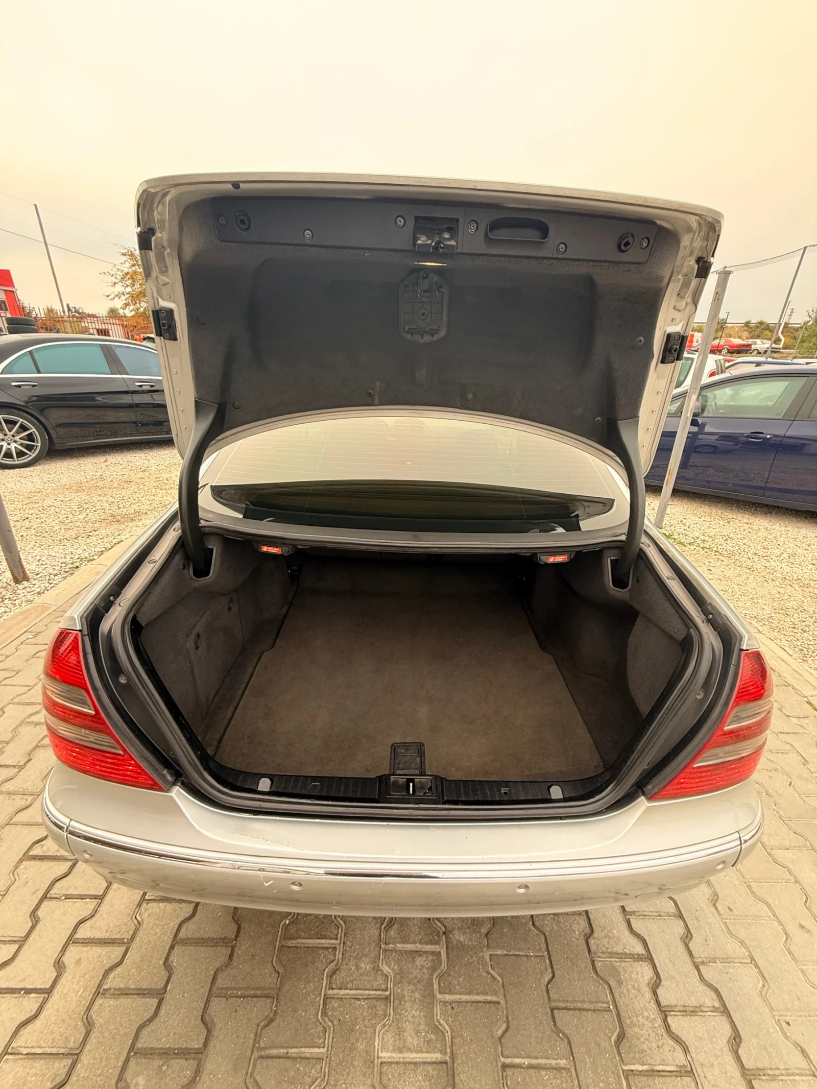 Mercedes-Benz E 270 * *  * * *  | Mobile.bg   11