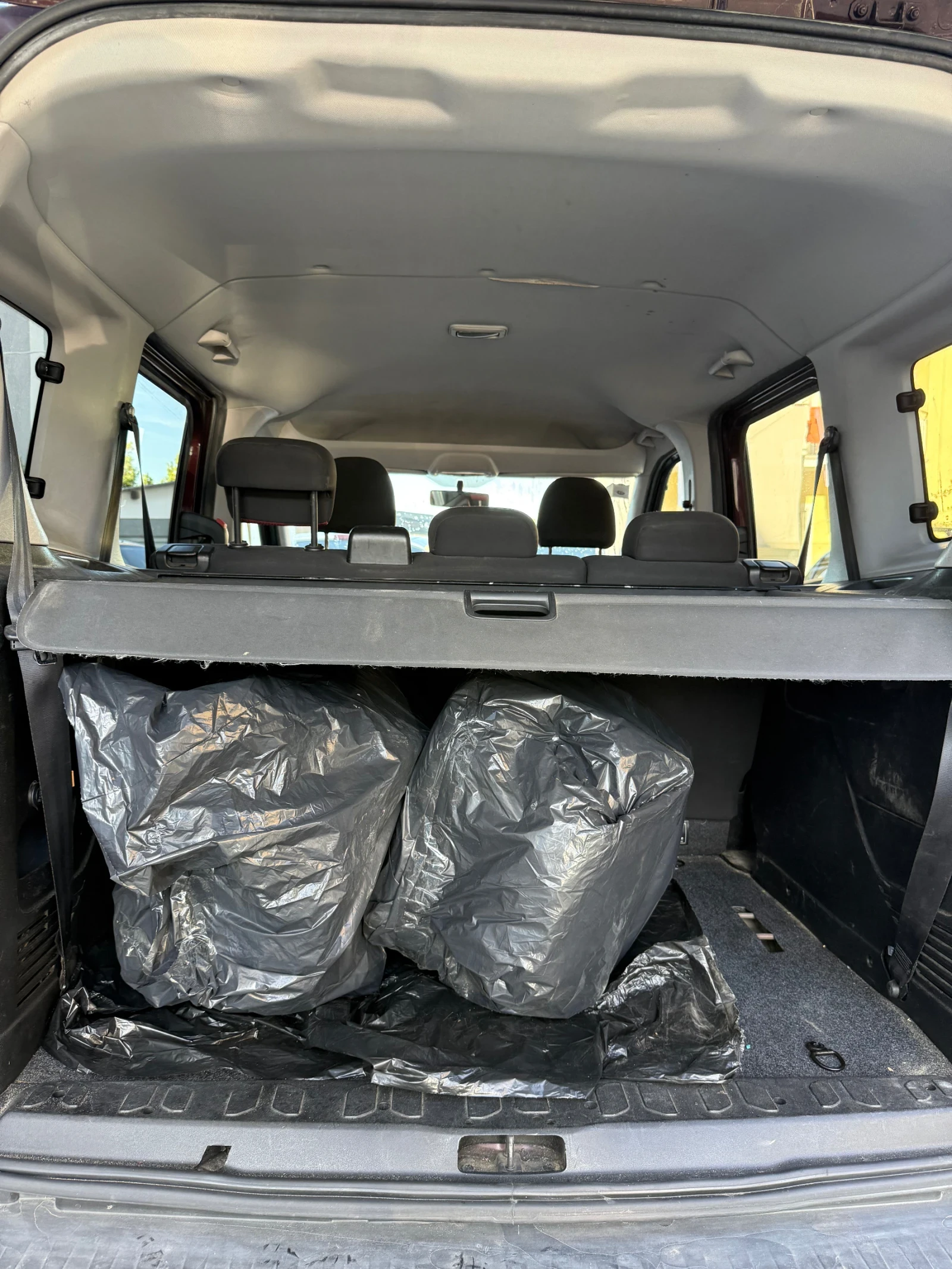 Fiat Doblo 1, 6 Mjt 7 местен  - изображение 8