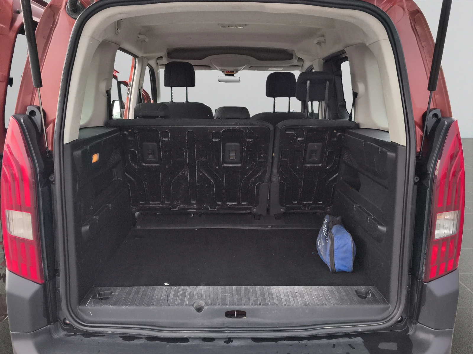 Peugeot Rifter Standard ACTIVE 1.5 BlueHDI 102 BVM5 E6.2//1809161 | Mobile.bg � ����������� 14