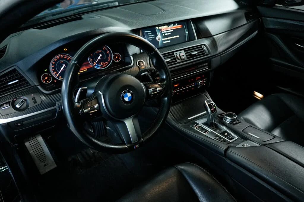 BMW 528 2016 BMW 5 Series 528i xDrive Sedan AWD - изображение 7