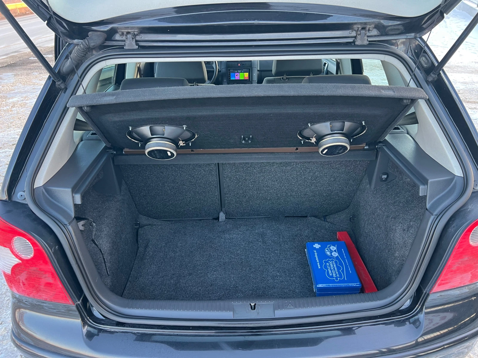 VW Polo 1.9TDI-125p.s/Navi-Klima/5 vrati | Mobile.bg � ����������� 12