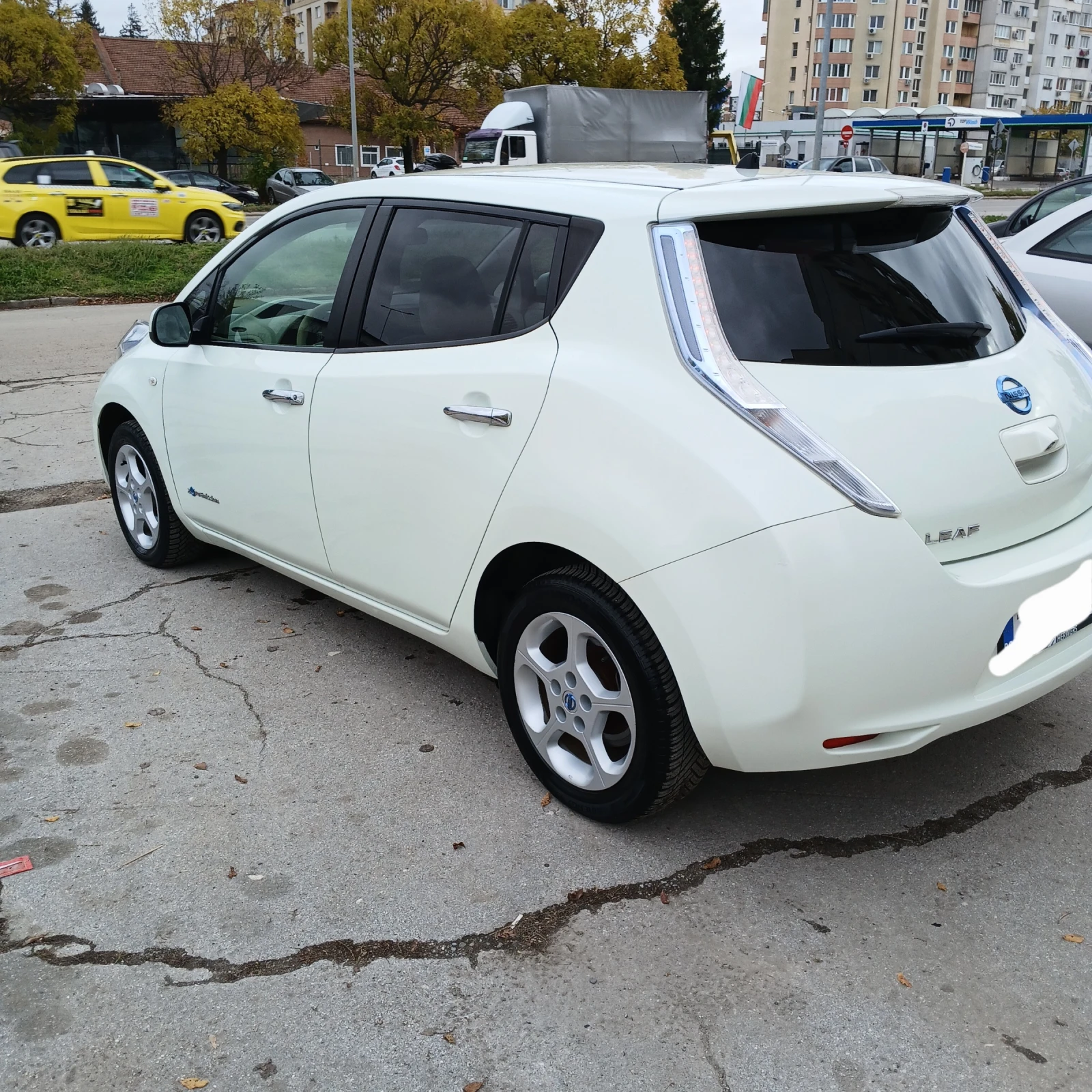 Nissan Leaf  СПЕШНО  - изображение 8