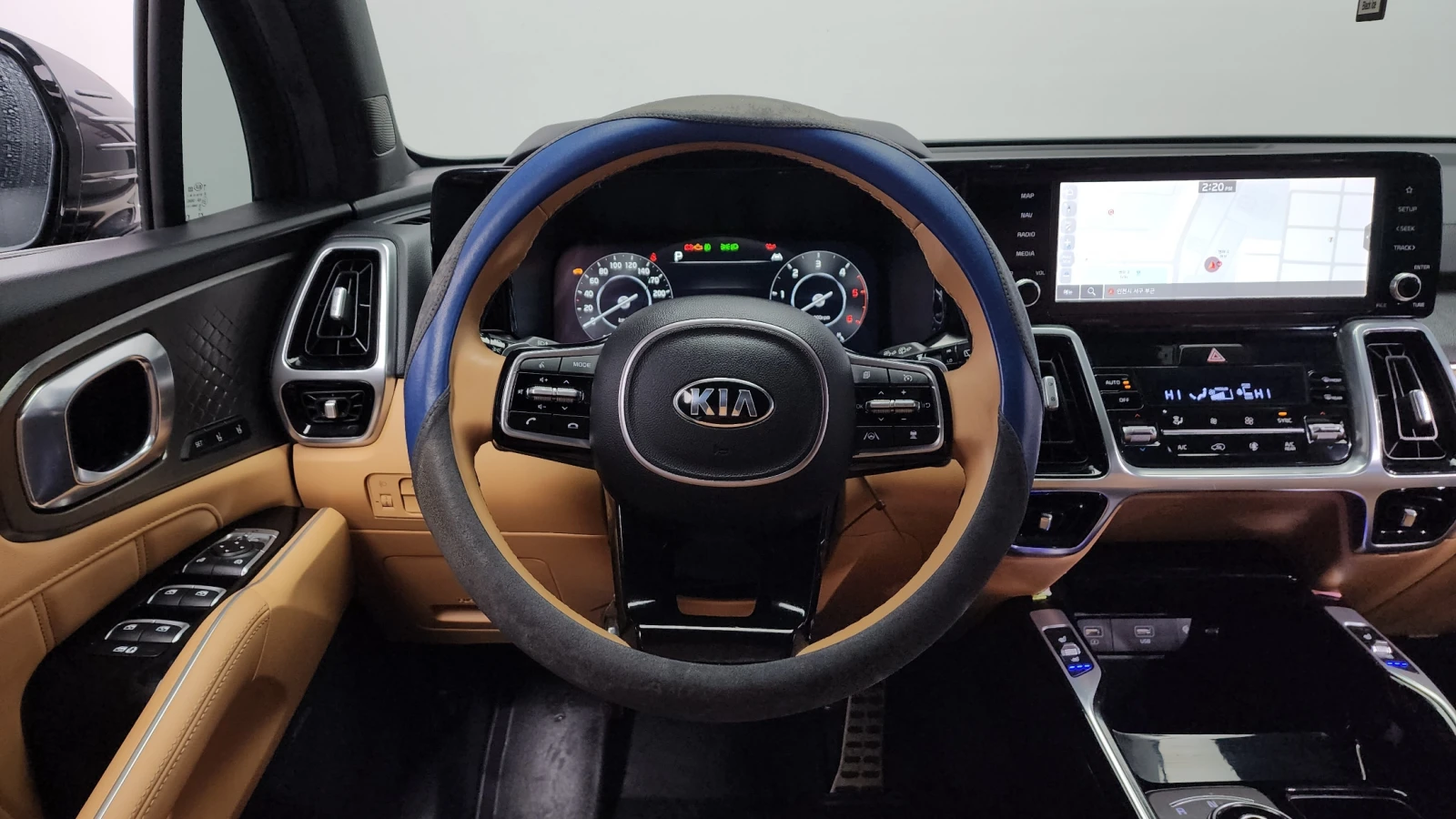 Kia Stinger 2.2 4WD Signature autogeorge.com, снимка 12 - Автомобили и джипове - 53718761