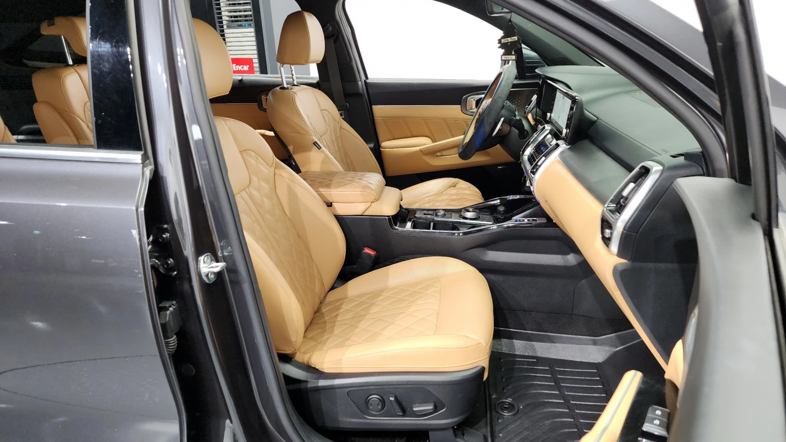 Kia Stinger 2.2 4WD Signature autogeorge.com, снимка 10 - Автомобили и джипове - 53718761