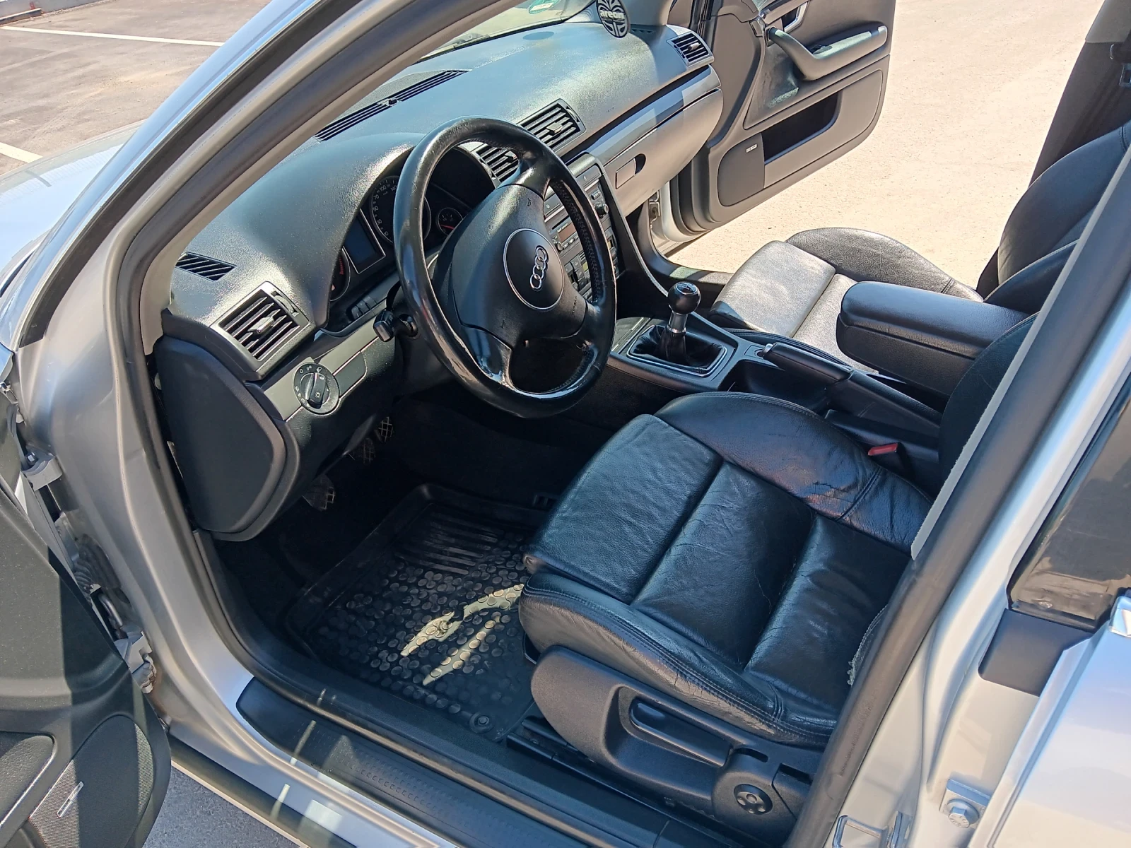 Audi A4 1.8 turbo, снимка 5 - Автомобили и джипове - 53785898