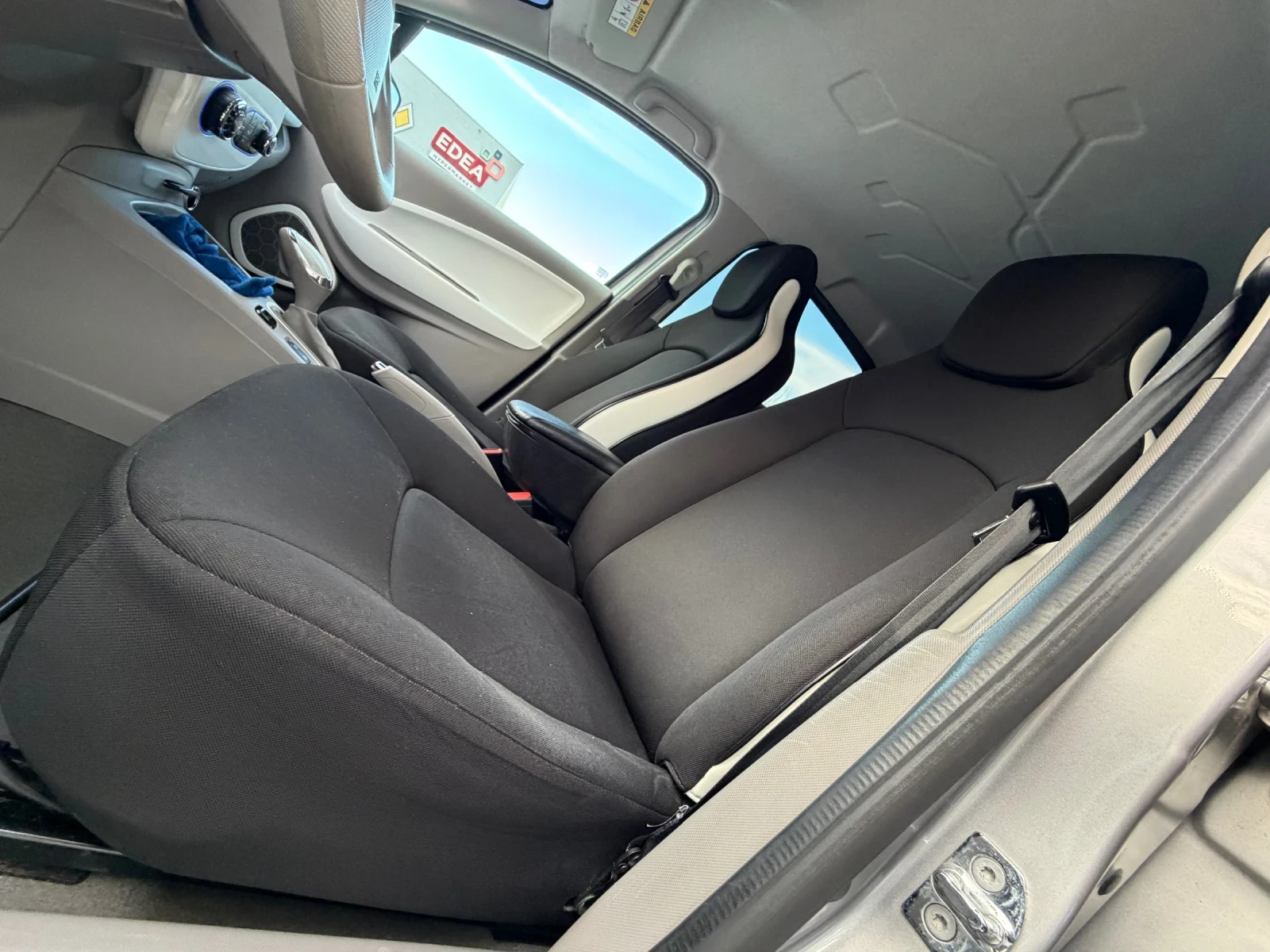 Renault Zoe 24.4kWh* БАРТЕР, снимка 13 - Автомобили и джипове - 54083365