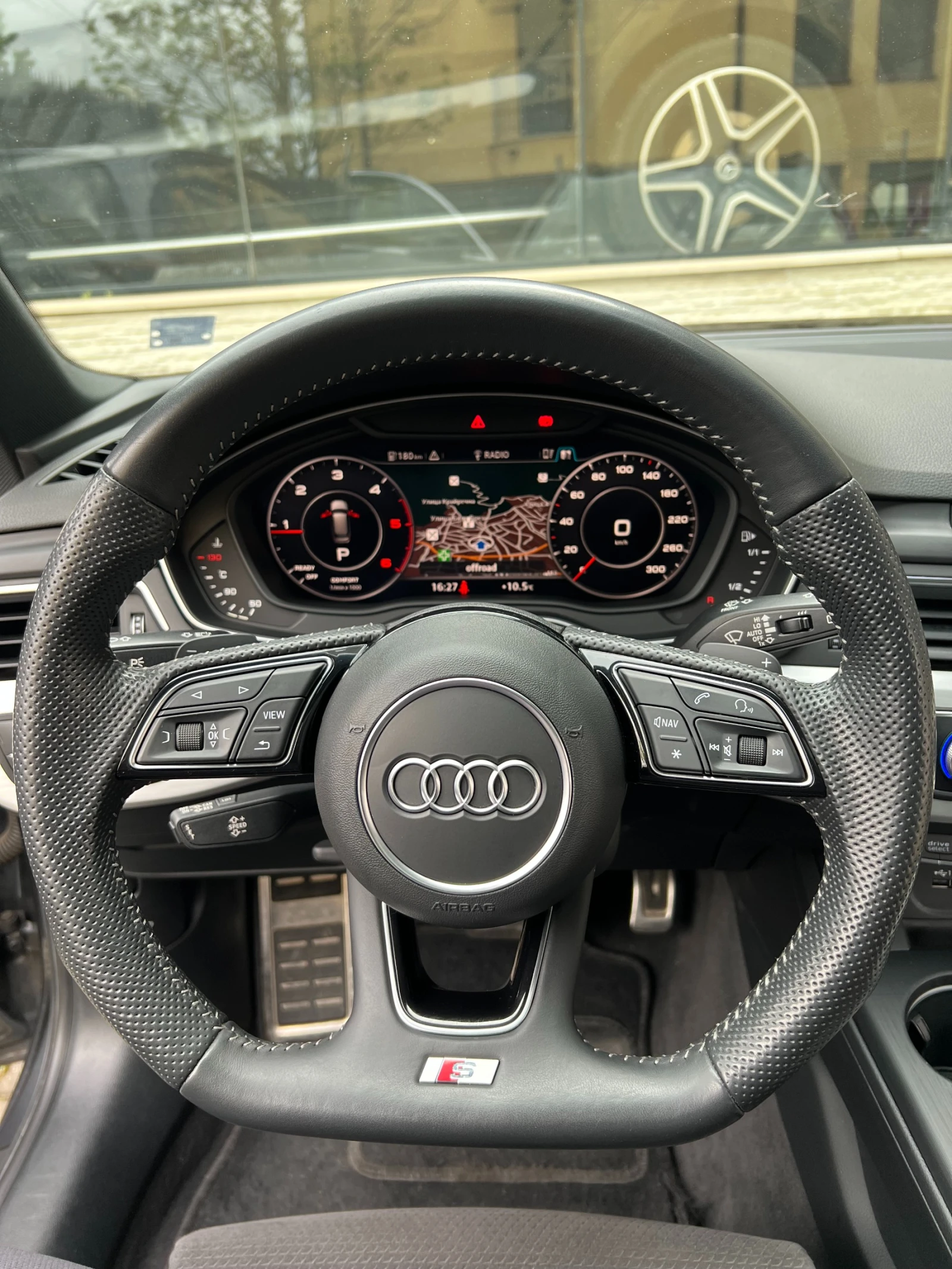 Audi A4 40TDI S-Line/История/Панорама/Virtual Cockpit, снимка 14 - Автомобили и джипове - 54584195