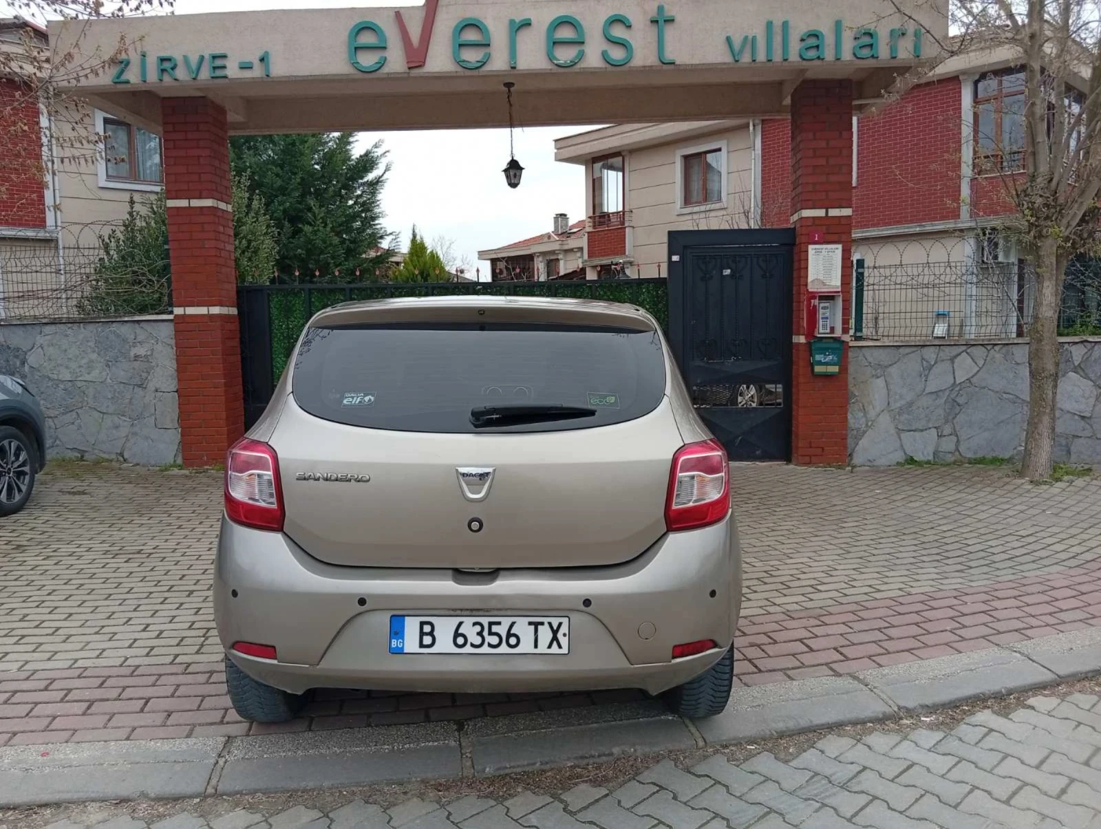 Dacia Sandero 1.5 dCi 90 к.с. Спешно, снимка 4 - Автомобили и джипове - 54798074