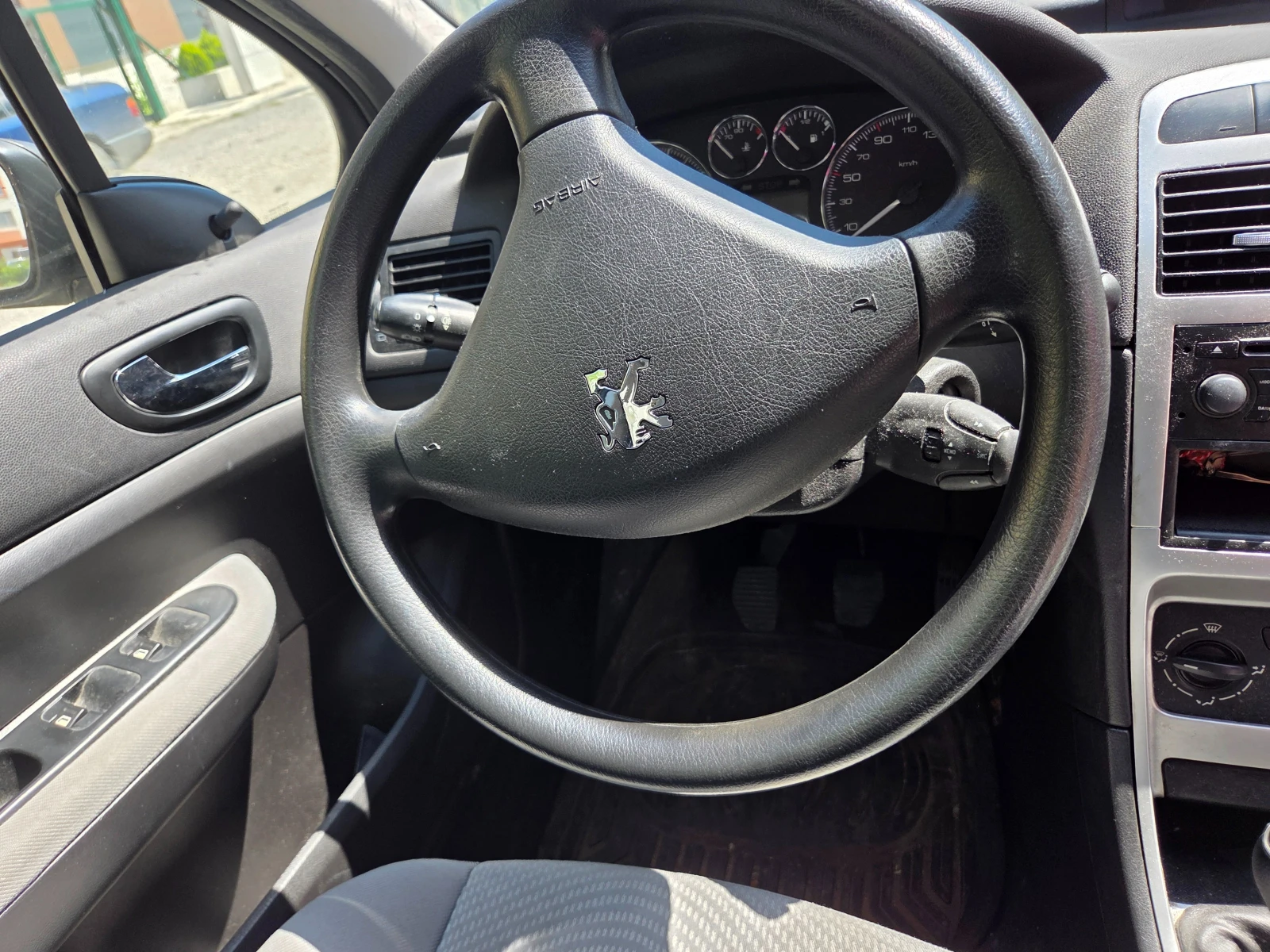 Peugeot 307, снимка 11 - Автомобили и джипове - 54849929