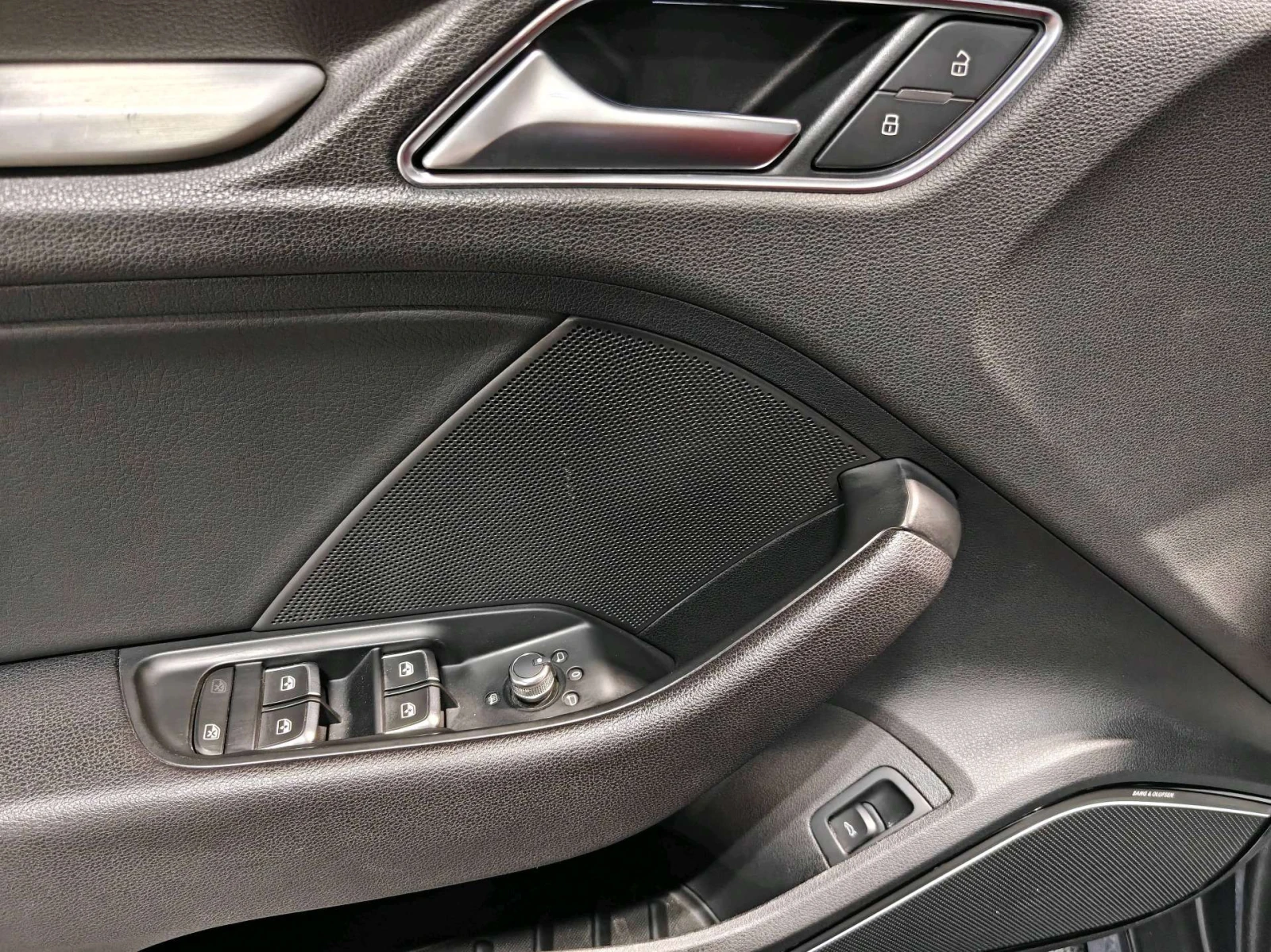 Audi S3 CARPLAY / ЧЕРВЕН САЛОН / PANO / ЦЕНА ДО БГ , снимка 7 - Автомобили и джипове - 54986574