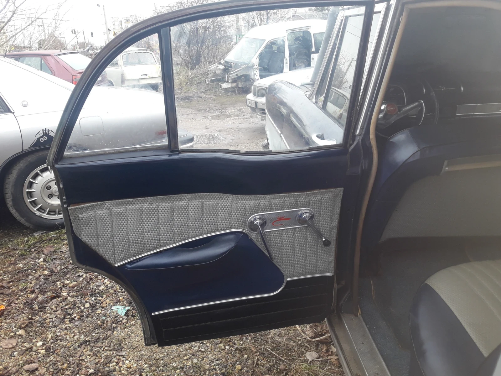 Simca Shambord Vedette v 8 | Mobile.bg � ����������� 8