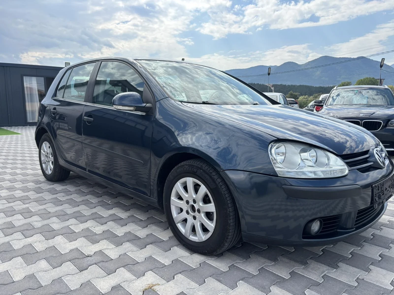 VW Golf 5 , снимка 7 - Автомобили и джипове - 56350560
