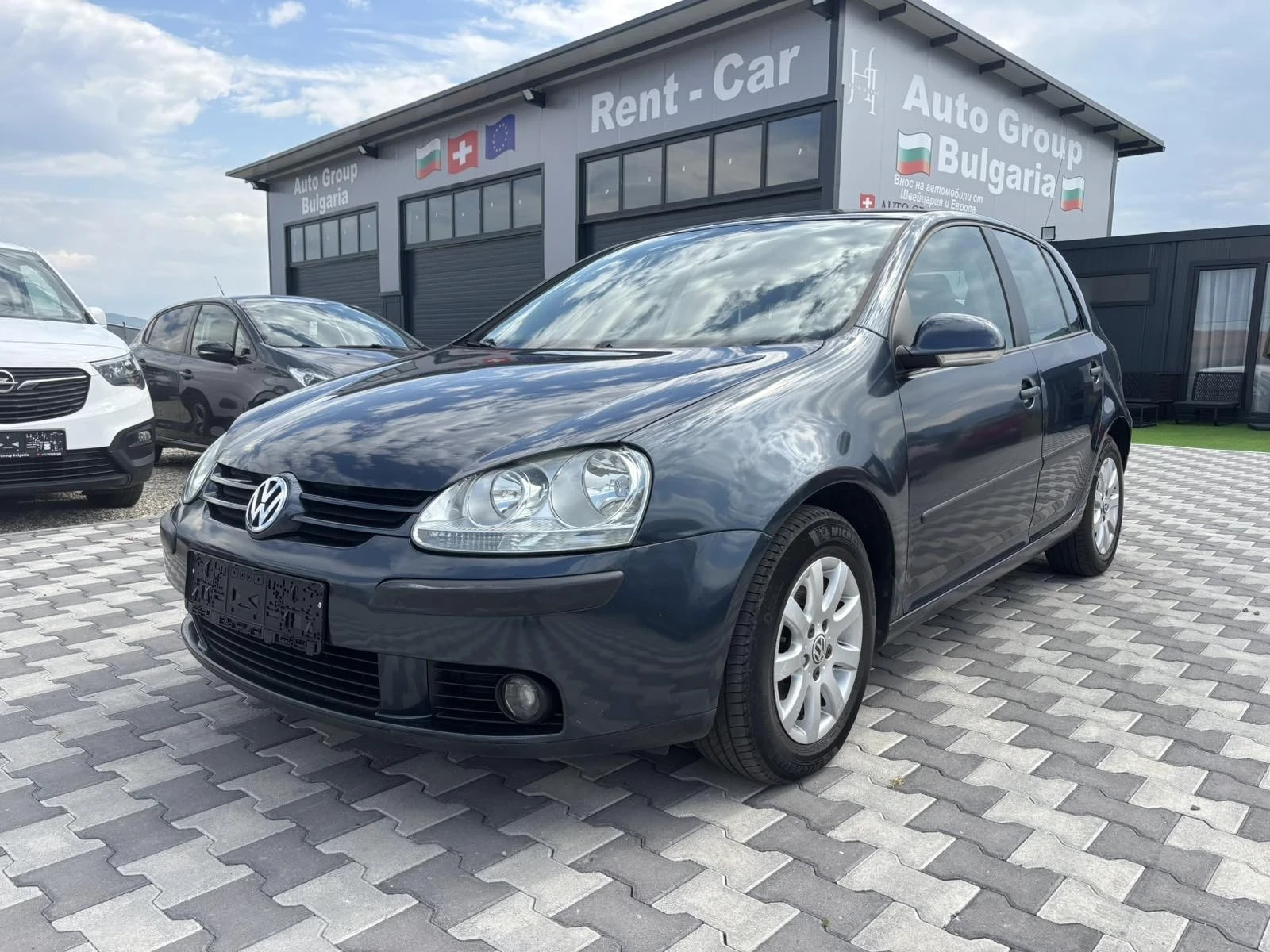 VW Golf 5 , снимка 3 - Автомобили и джипове - 56350560
