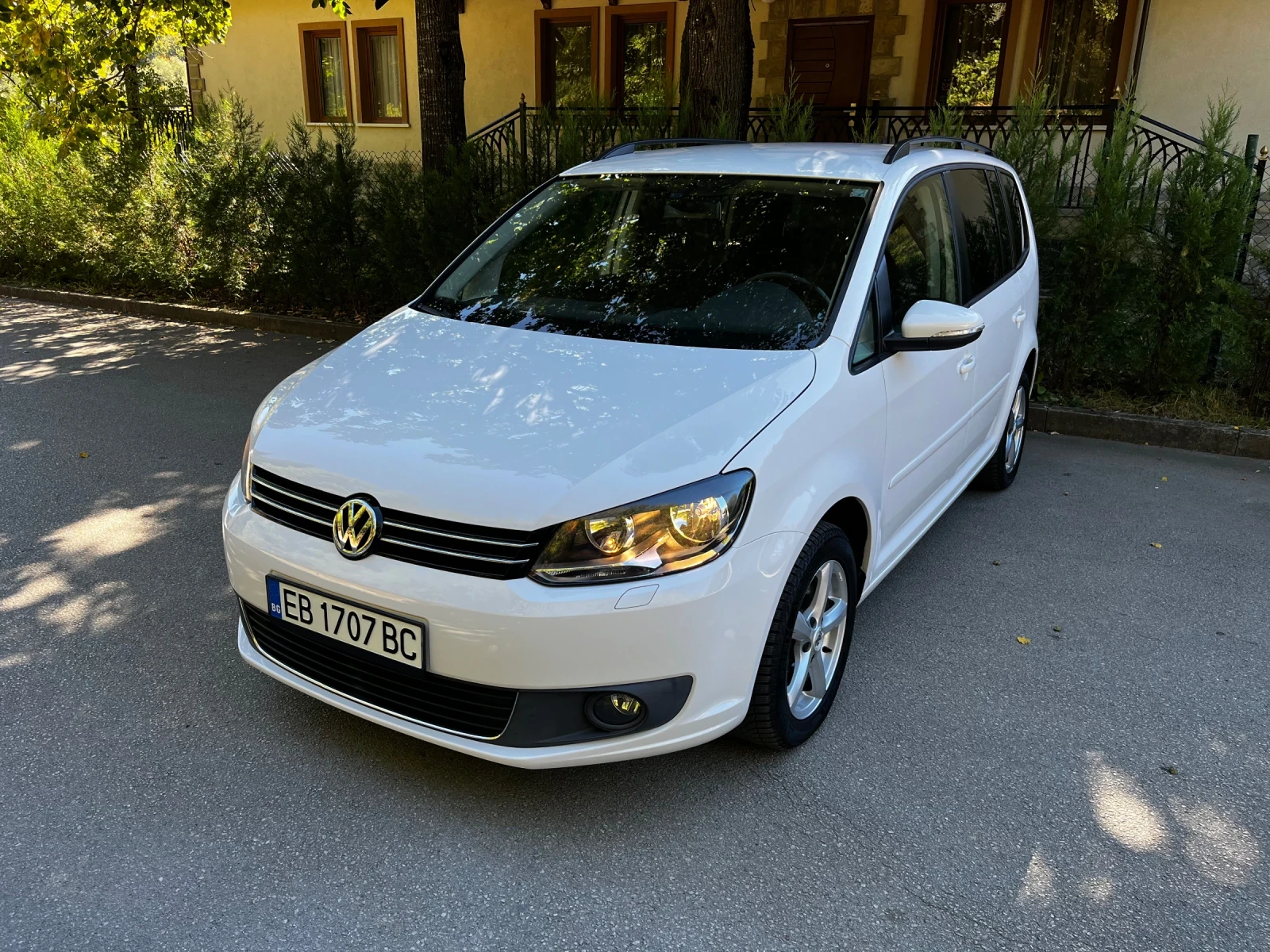 VW Touran 2.0 TDI, 135 000 км, 2 собственик  
