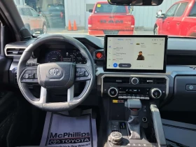 Toyota Tacoma | LIMITED HYBRID CREW CAB SHORT BED | CARFAX | Mobile.bg � ����� ������ 9