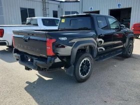 Toyota Tacoma | LIMITED HYBRID CREW CAB SHORT BED | CARFAX | Mobile.bg � ����� ������ 3