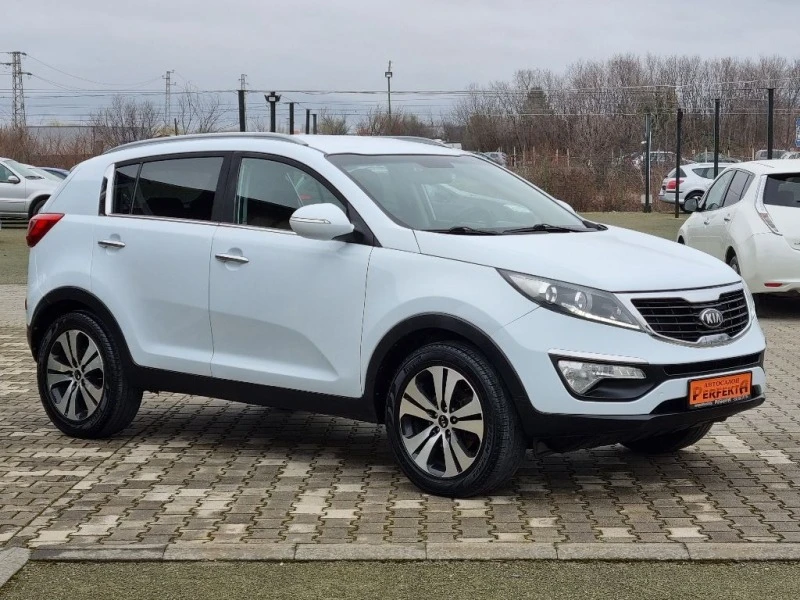 Kia Sportage 1.7 диз.115к.с., снимка 6 - Автомобили и джипове - 39857724