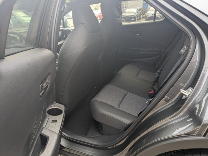 Toyota C-HR 2.0 Hybrid Lounge* Leather* Panorama* AMBI* JBL*, снимка 9 - Автомобили и джипове - 44051820