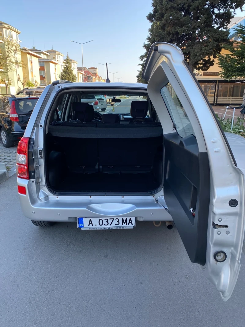 Suzuki Grand vitara, снимка 7 - Автомобили и джипове - 48413272