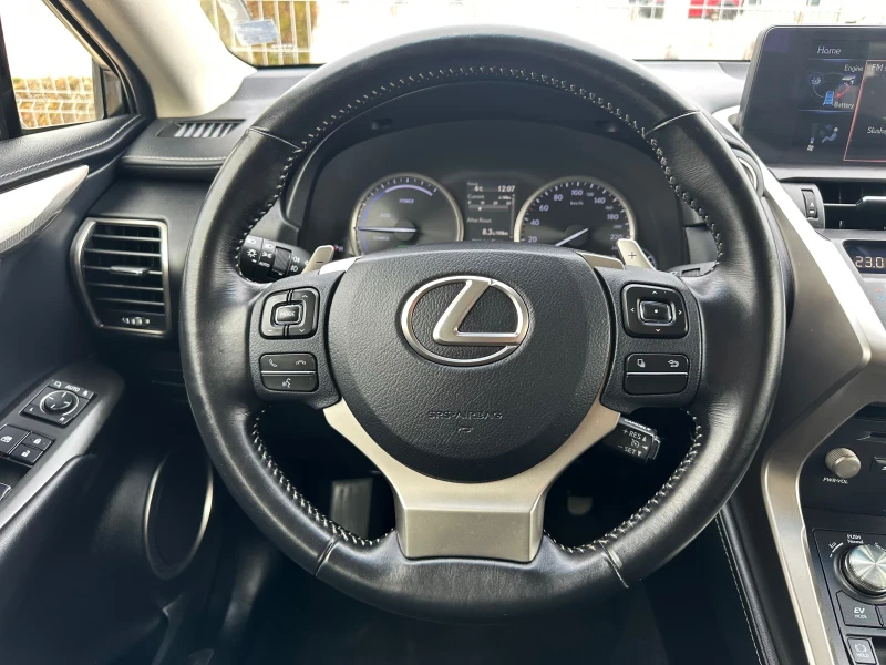 Lexus NX 300h, снимка 11 - Автомобили и джипове - 49303129