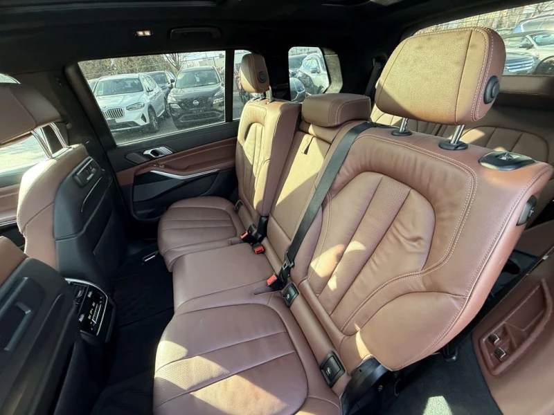 BMW X7 * xDrive40i * CARFAX * ЦЕНА ДО БГ, снимка 16 - Автомобили и джипове - 53087617