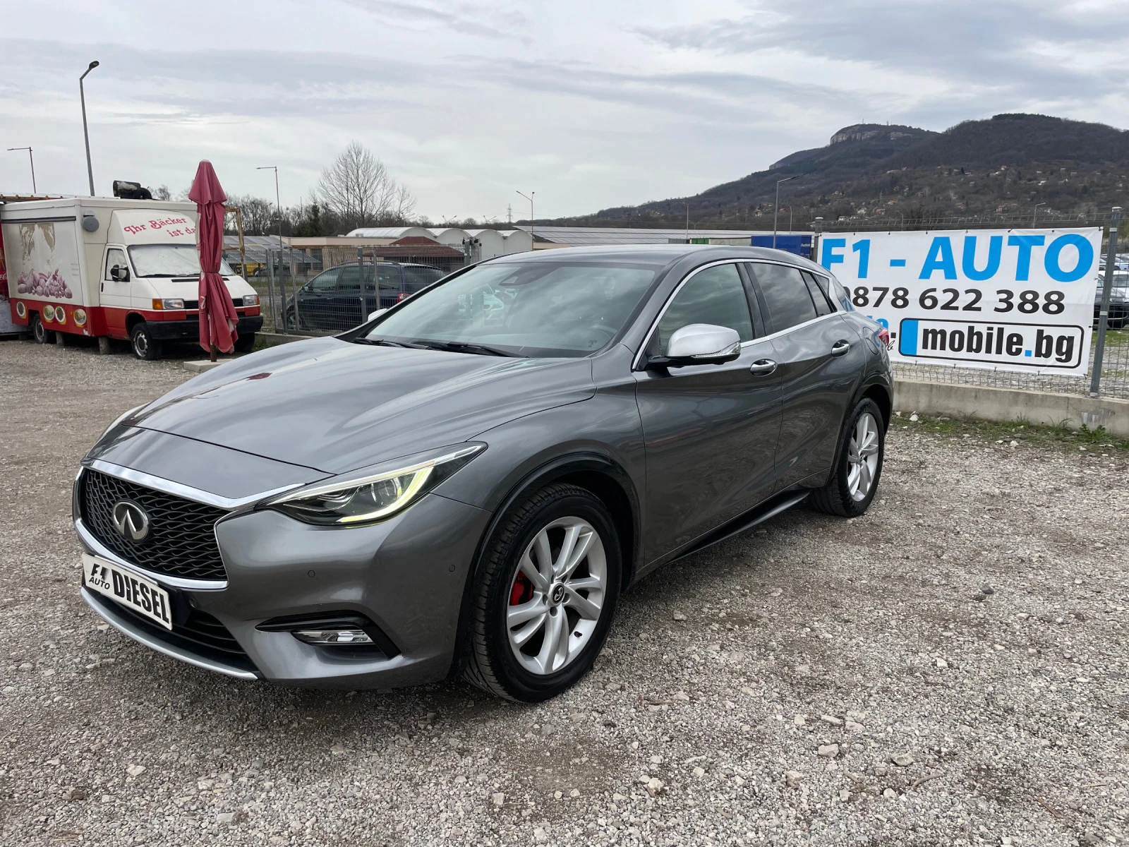Infiniti Q30 1.5D-LUXURY-KAMERA-ITALIA, снимка 1