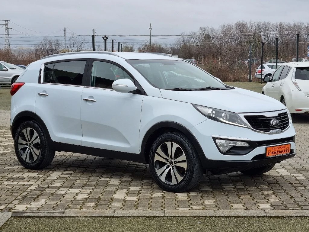 Kia Sportage 1.7 диз.115к.с. - изображение 6