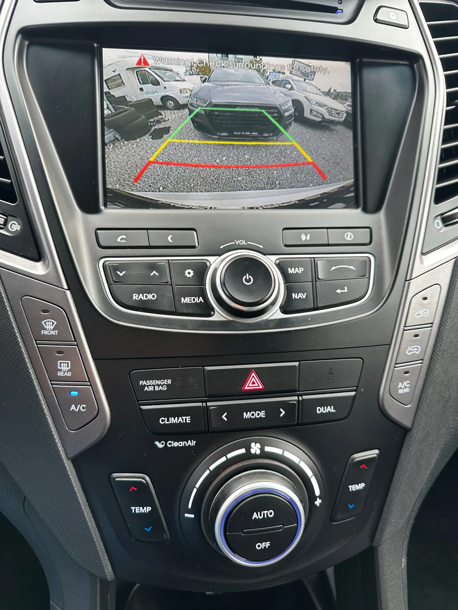 Hyundai Santa fe  44  | Mobile.bg   13