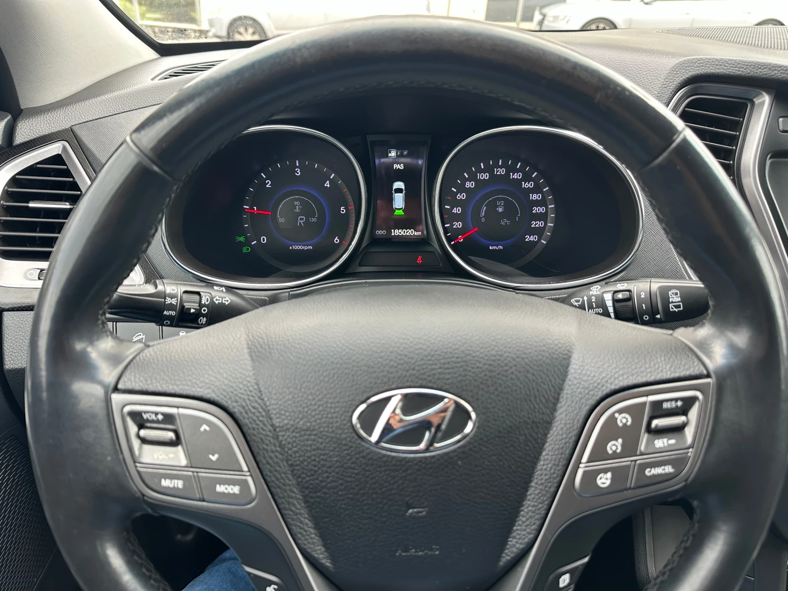 Hyundai Santa fe  44  | Mobile.bg   16