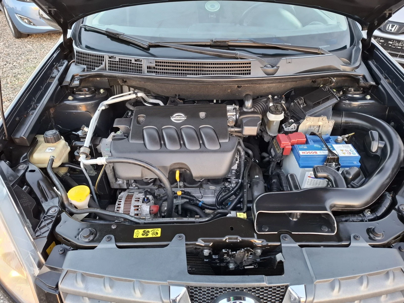 Nissan Qashqai 2.0i | Mobile.bg   16