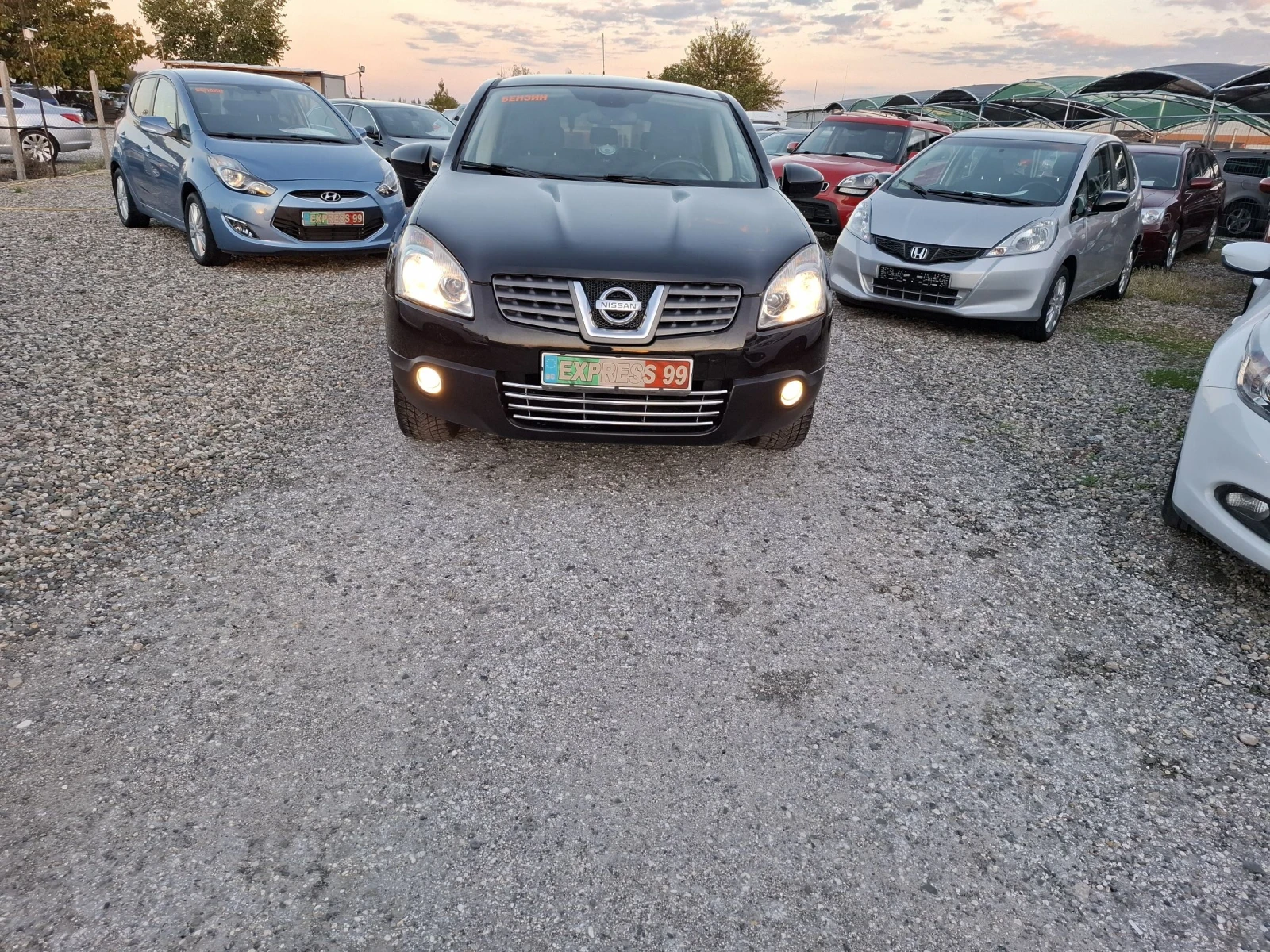 Nissan Qashqai 2.0i | Mobile.bg   17