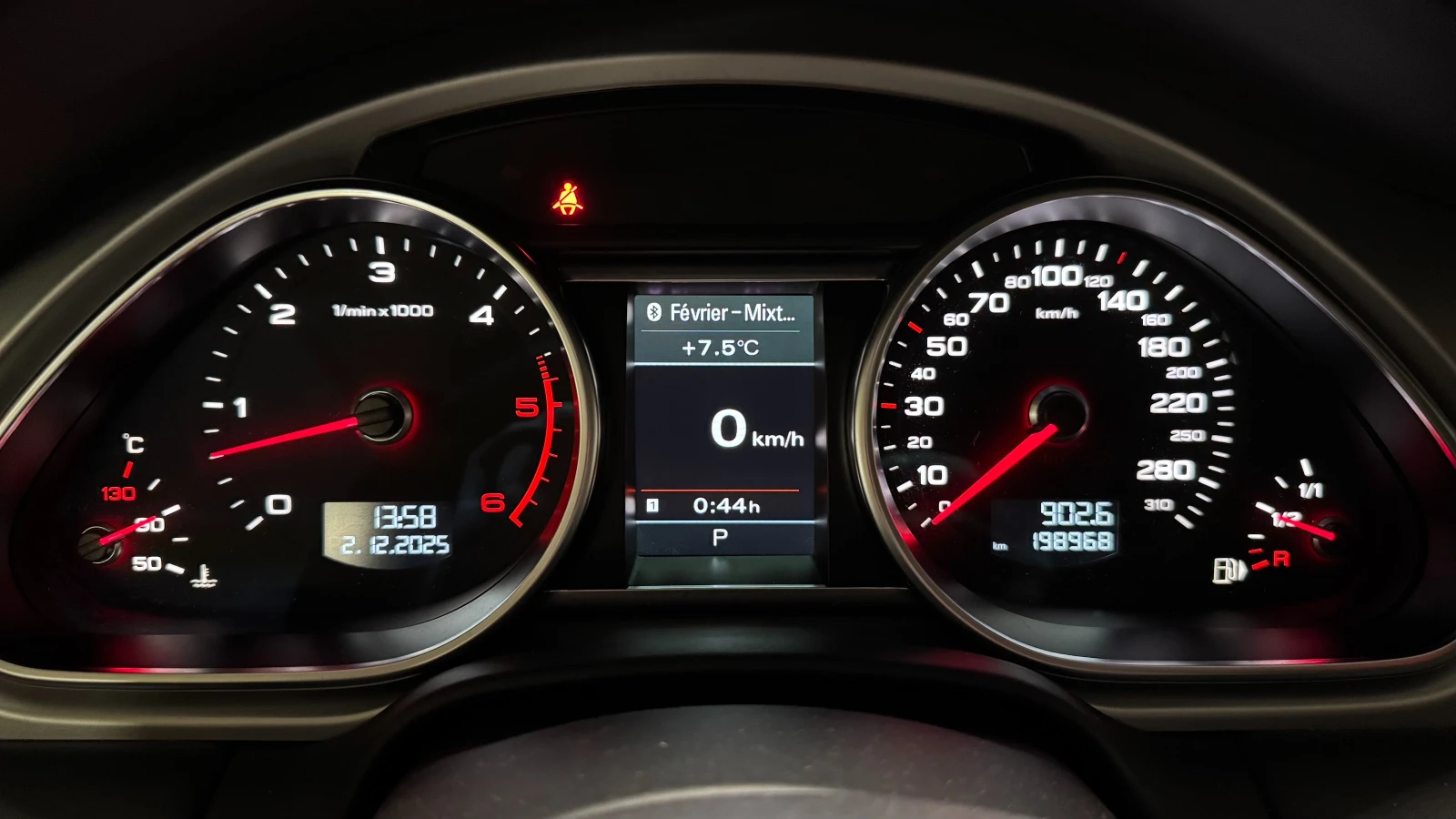 Audi Q7 V12 TDI 500 к.с - изображение 8