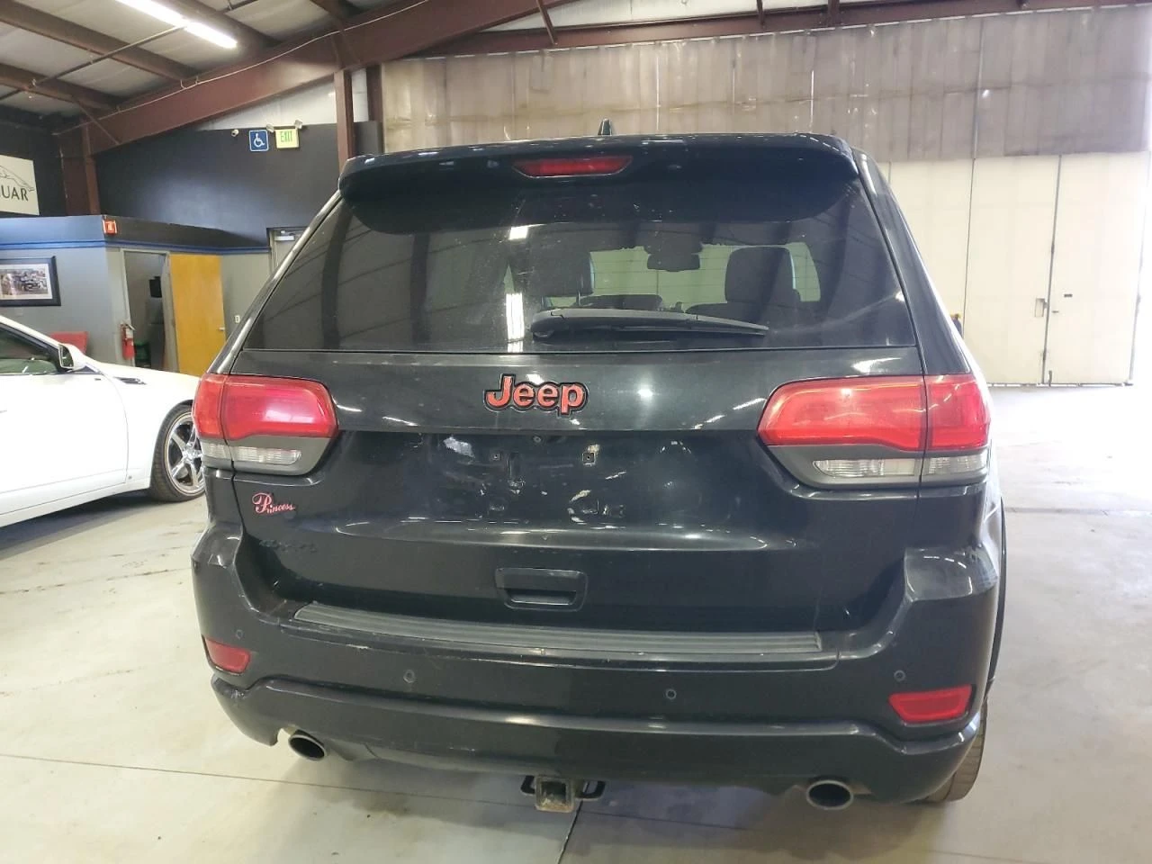 Jeep Grand cherokee  - изображение 6