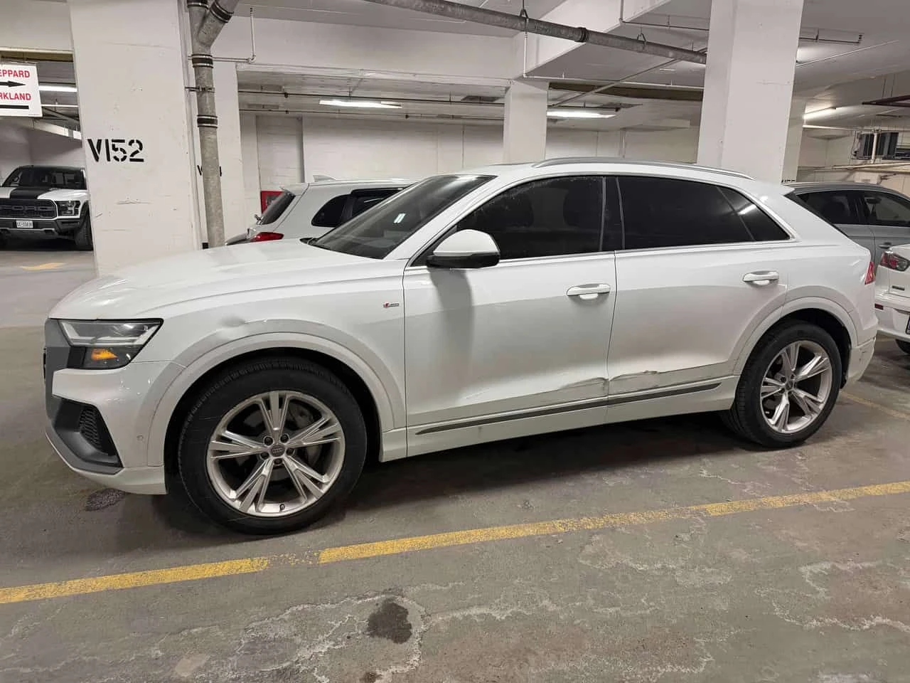 Audi Q8 * Progressiv * CARFAX * ДИСТРОНИК* 360 КАМЕРА*  - изображение 2