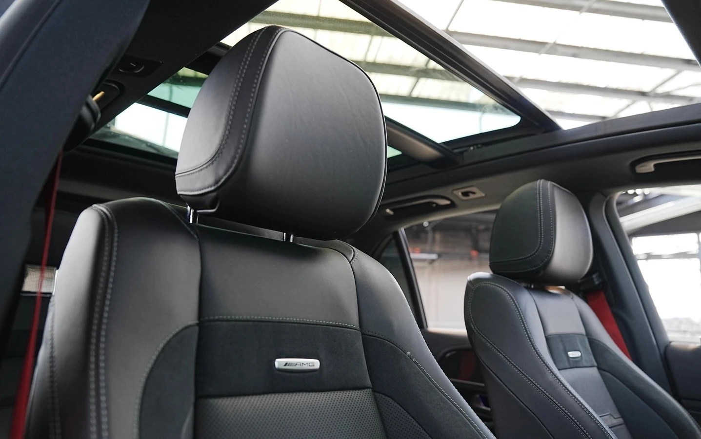 Mercedes-Benz GLE 53 4MATIC AMG 4MATIC+ DISTRONIC, снимка 8 - Автомобили и джипове - 53916235