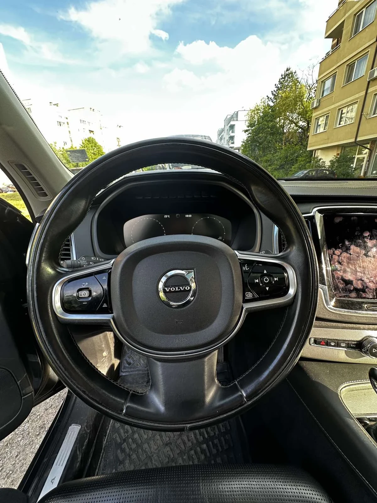 Volvo Xc90 Inscription , снимка 13 - Автомобили и джипове - 54115727